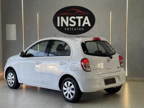 NISSAN March 1.6 16V 4P S FLEX, Foto 3