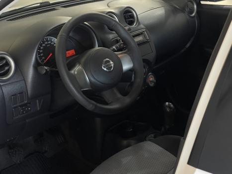 NISSAN March 1.6 16V 4P S FLEX, Foto 5