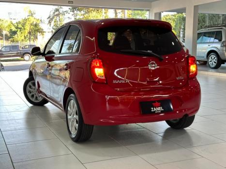 NISSAN March 1.6 16V 4P SV FLEX, Foto 4