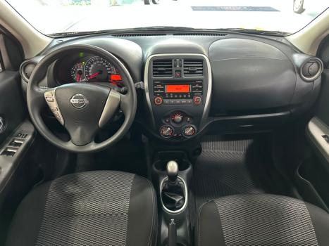 NISSAN March 1.6 16V 4P SV FLEX, Foto 15