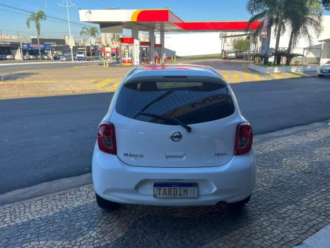 NISSAN March 1.6 16V 4P SV FLEX, Foto 4