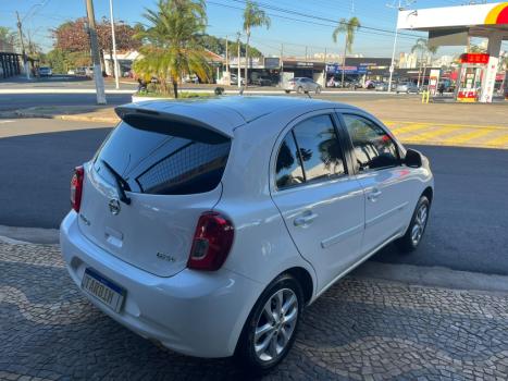 NISSAN March 1.6 16V 4P SV FLEX, Foto 5
