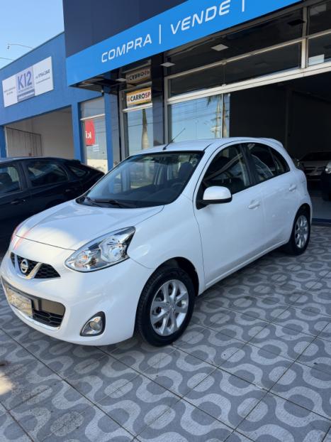 NISSAN March 1.6 16V 4P SV FLEX, Foto 2