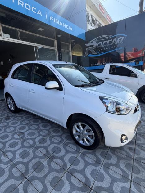 NISSAN March 1.6 16V 4P SV FLEX, Foto 6