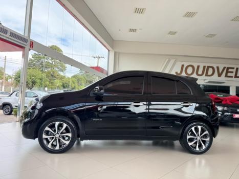NISSAN March 1.6 16V 4P SL FLEX, Foto 4