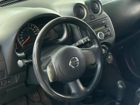 NISSAN March 1.6 16V 4P S FLEX, Foto 7