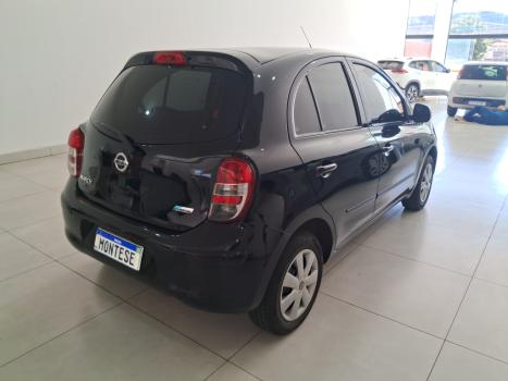 NISSAN March 1.6 16V 4P S FLEX, Foto 2