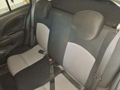 NISSAN March 1.6 16V 4P S FLEX, Foto 11