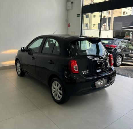 NISSAN March 1.6 16V 4P SV FLEX, Foto 2