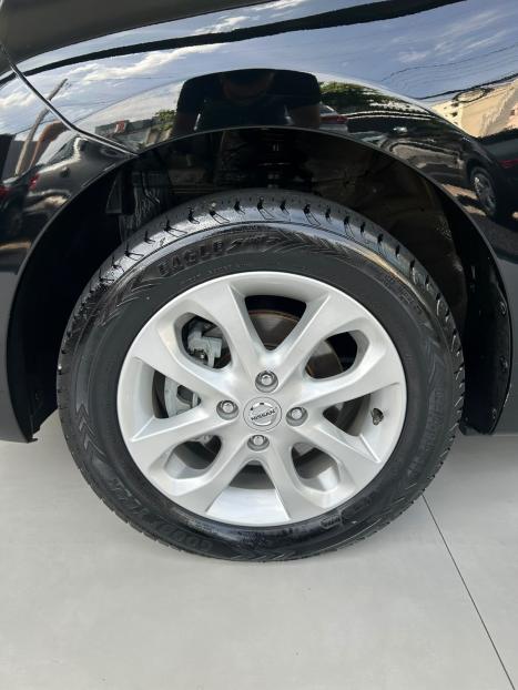 NISSAN March 1.6 16V 4P SV FLEX, Foto 5