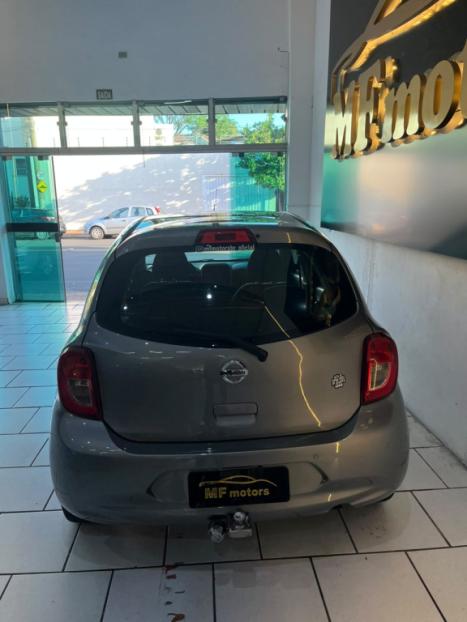 NISSAN March 1.6 16V 4P S FLEX, Foto 4