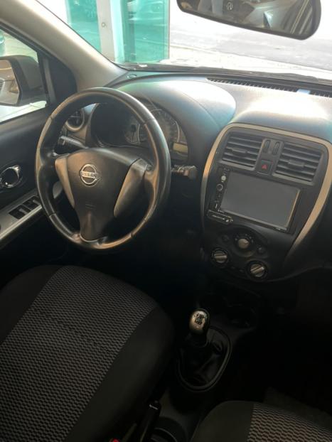 NISSAN March 1.6 16V 4P S FLEX, Foto 8