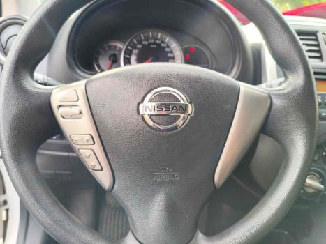 NISSAN March , Foto 15