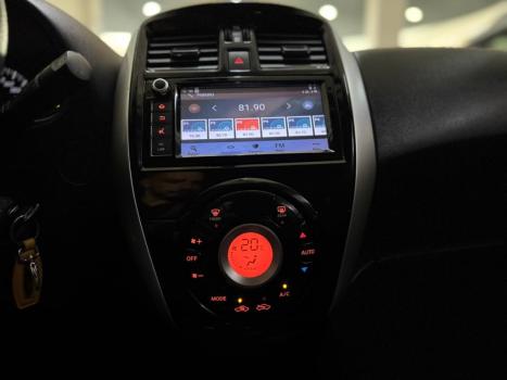 NISSAN March , Foto 15