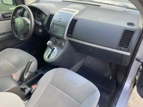 NISSAN Sentra 2.0 16V 4P FLEX AUTOM�TICO CVT, Foto 19