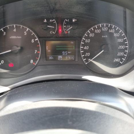 NISSAN Sentra 2.0 16V 4P S, Foto 8