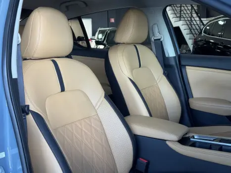 NISSAN Sentra 2.0 16V 4P EXCLUSIVE AUTOM�TICO, Foto 4