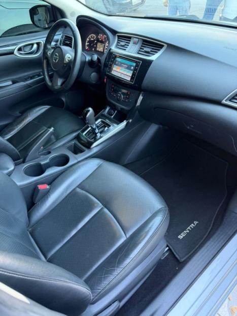 NISSAN Sentra 2.0 16V 4P SV FLEX AUTOM�TICO CVT, Foto 4