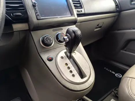 NISSAN Sentra 2.0 16V 4P AUTOM�TICO CVT, Foto 16