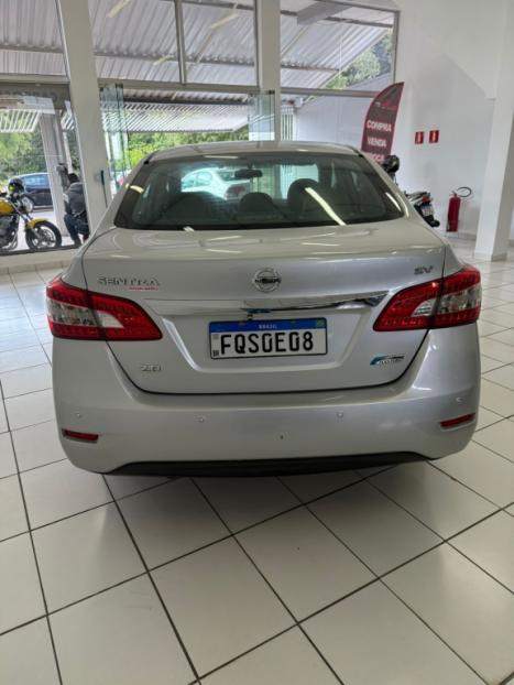 NISSAN Sentra 2.0 16V 4P AUTOM�TICO CVT, Foto 5