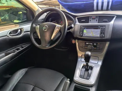 NISSAN Sentra 2.0 16V 4P SL, Foto 17