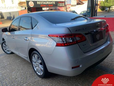 NISSAN Sentra 2.0 16V 4P SL, Foto 6