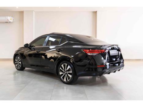 NISSAN Sentra , Foto 4