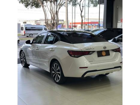 NISSAN Sentra , Foto 8