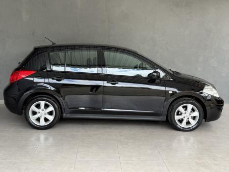 NISSAN Tiida Hatch 1.8 16V 4P S FLEX, Foto 5