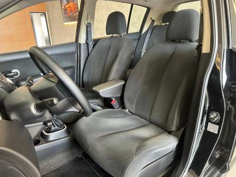 NISSAN Tiida Hatch 1.8 16V S 4P, Foto 8