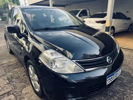 NISSAN Tiida Hatch 1.8 16V 4P S FLEX, Foto 3
