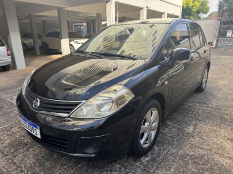 NISSAN Tiida Hatch 1.8 16V 4P S FLEX, Foto 1