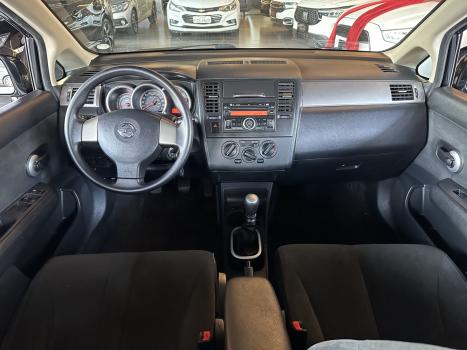 NISSAN Tiida Hatch 1.8 16V 4P S FLEX, Foto 2