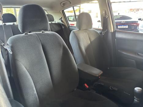 NISSAN Tiida Hatch 1.8 16V 4P S FLEX, Foto 8