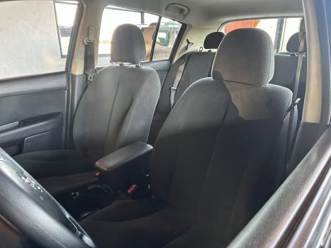 NISSAN Tiida Hatch 1.8 16V 4P S FLEX, Foto 13