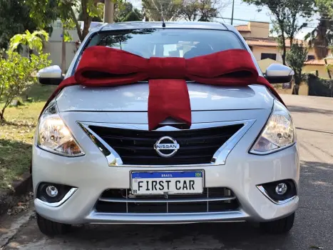 NISSAN Versa Sedan 1.6 16V 4P SV FLEX XTRONIC AUTOMTICO CVT, Foto 2