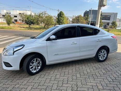 NISSAN Versa Sedan 1.6 16V 4P FLEX SV, Foto 6