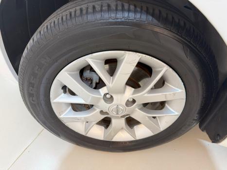 NISSAN Versa Sedan 1.6 16V 4P SV FLEX XTRONIC AUTOMTICO CVT, Foto 15