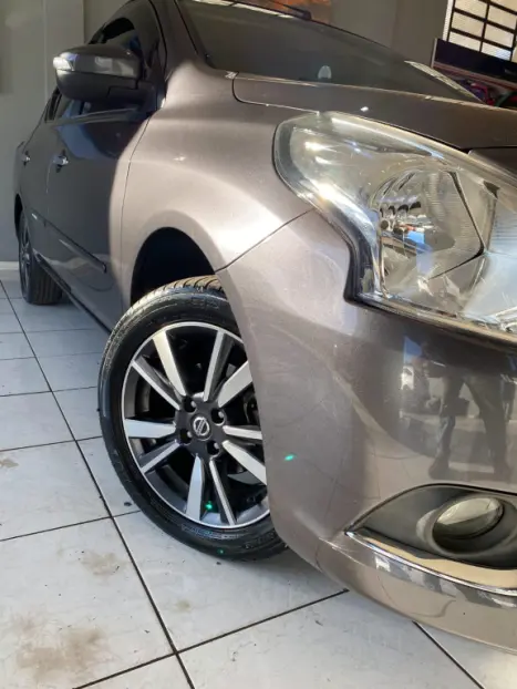 NISSAN Versa Sedan 1.6 16V 4P SL FLEX XTRONIC AUTOMTICO CVT, Foto 8