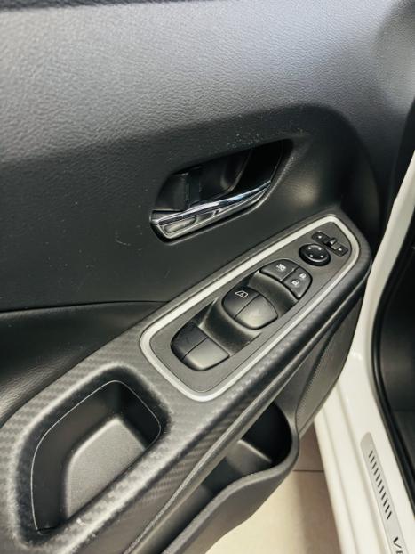 NISSAN Versa Sedan 1.6 16V 4P FLEX EXCLUSIVE XTRONIC AUTOMTICO CVT, Foto 14