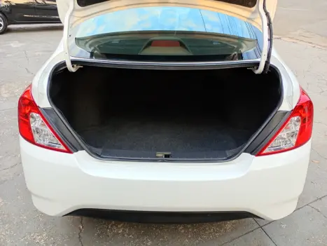 NISSAN Versa Sedan 1.6 16V 4P SV FLEX XTRONIC AUTOMTICO CVT, Foto 11