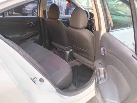 NISSAN Versa Sedan 1.6 16V 4P SV FLEX XTRONIC AUTOMTICO CVT, Foto 17