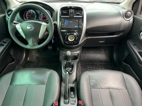 NISSAN Versa Sedan 1.6 16V 4P UNIQUE FLEX, Foto 6