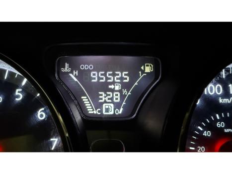 NISSAN Versa Sedan 1.6 16V 4P FLEX SV, Foto 6