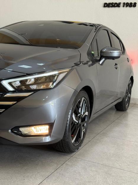 NISSAN Versa Sedan 1.6 16V 4P FLEX EXCLUSIVE XTRONIC AUTOMTICO CVT, Foto 5