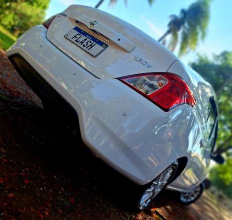 NISSAN Versa Sedan 1.6 16V 4P SV FLEX XTRONIC AUTOMTICO CVT, Foto 7