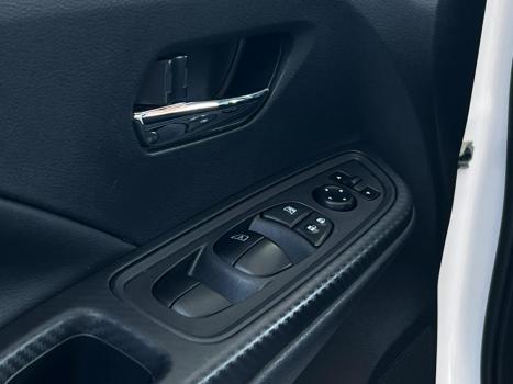 NISSAN Versa Sedan 1.6 16V 4P FLEX ADVANCE XTRONIC AUTOMTICO CVT, Foto 10