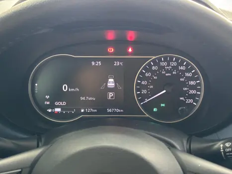 NISSAN Versa Sedan 1.6 16V 4P FLEX EXCLUSIVE XTRONIC AUTOMTICO CVT, Foto 3