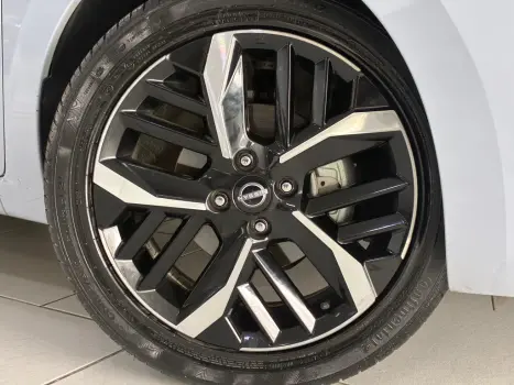 NISSAN Versa Sedan 1.6 16V 4P FLEX EXCLUSIVE XTRONIC AUTOMTICO CVT, Foto 11