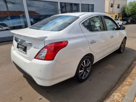 NISSAN Versa Sedan 1.6 16V 4P SL FLEX XTRONIC AUTOMTICO CVT, Foto 8